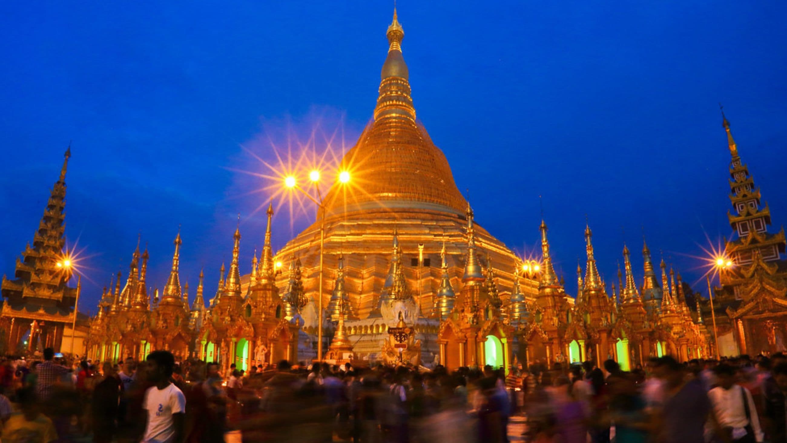 Shwedagon Pagoda Festival