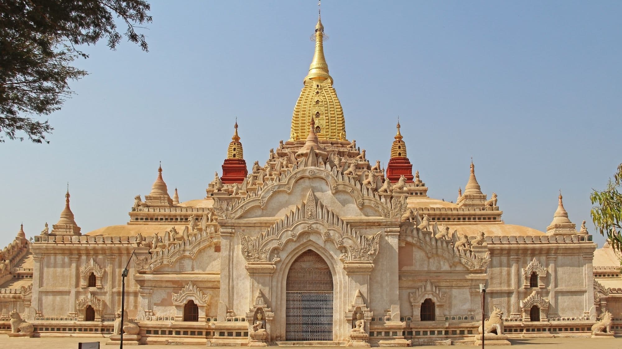 Ananda Pagoda Festival 3