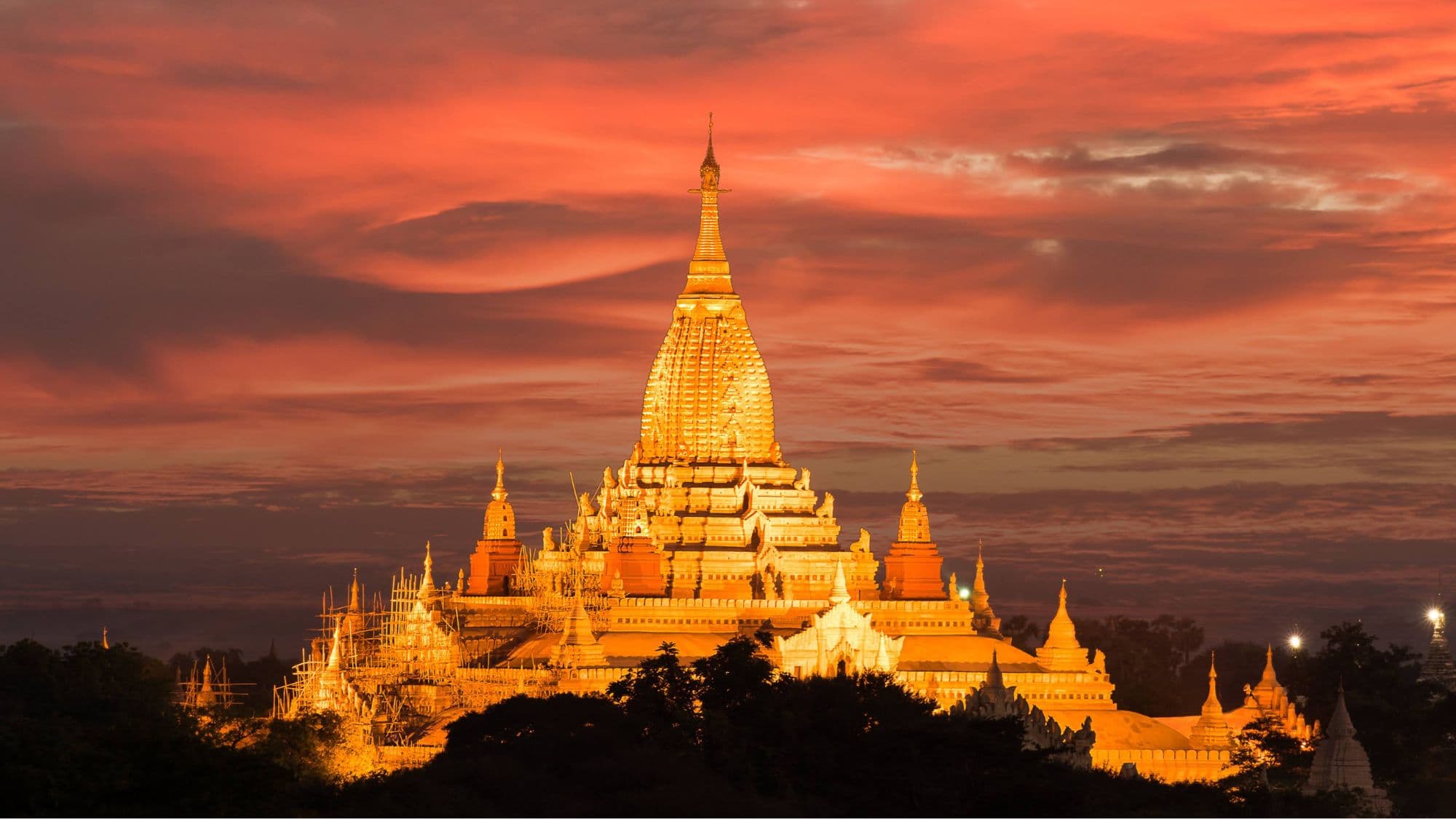 Ananda Pagoda Festival